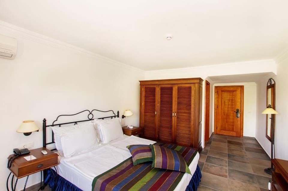 Maris Butik Hotel ทูรุนช์ ภายนอก รูปภาพ