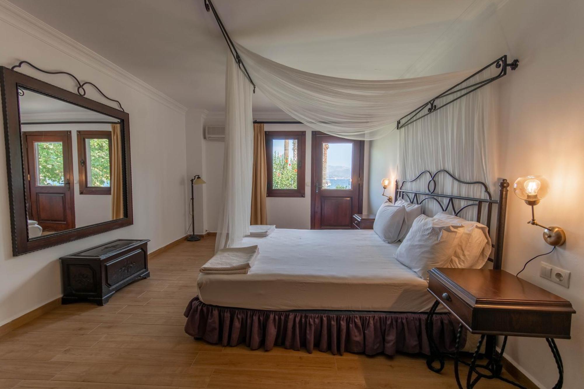 Maris Butik Hotel ทูรุนช์ ภายนอก รูปภาพ