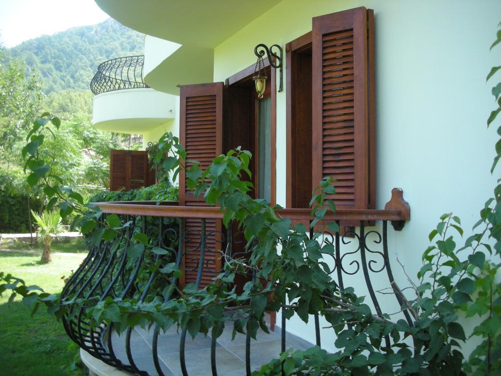 Maris Butik Hotel ทูรุนช์ ภายนอก รูปภาพ